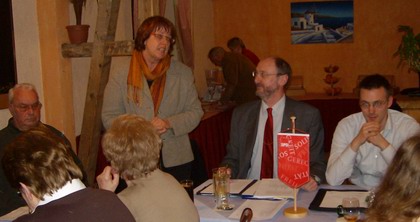 Elke Kogler informiert