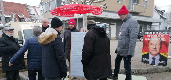 reges Interesse an unserem Infostand